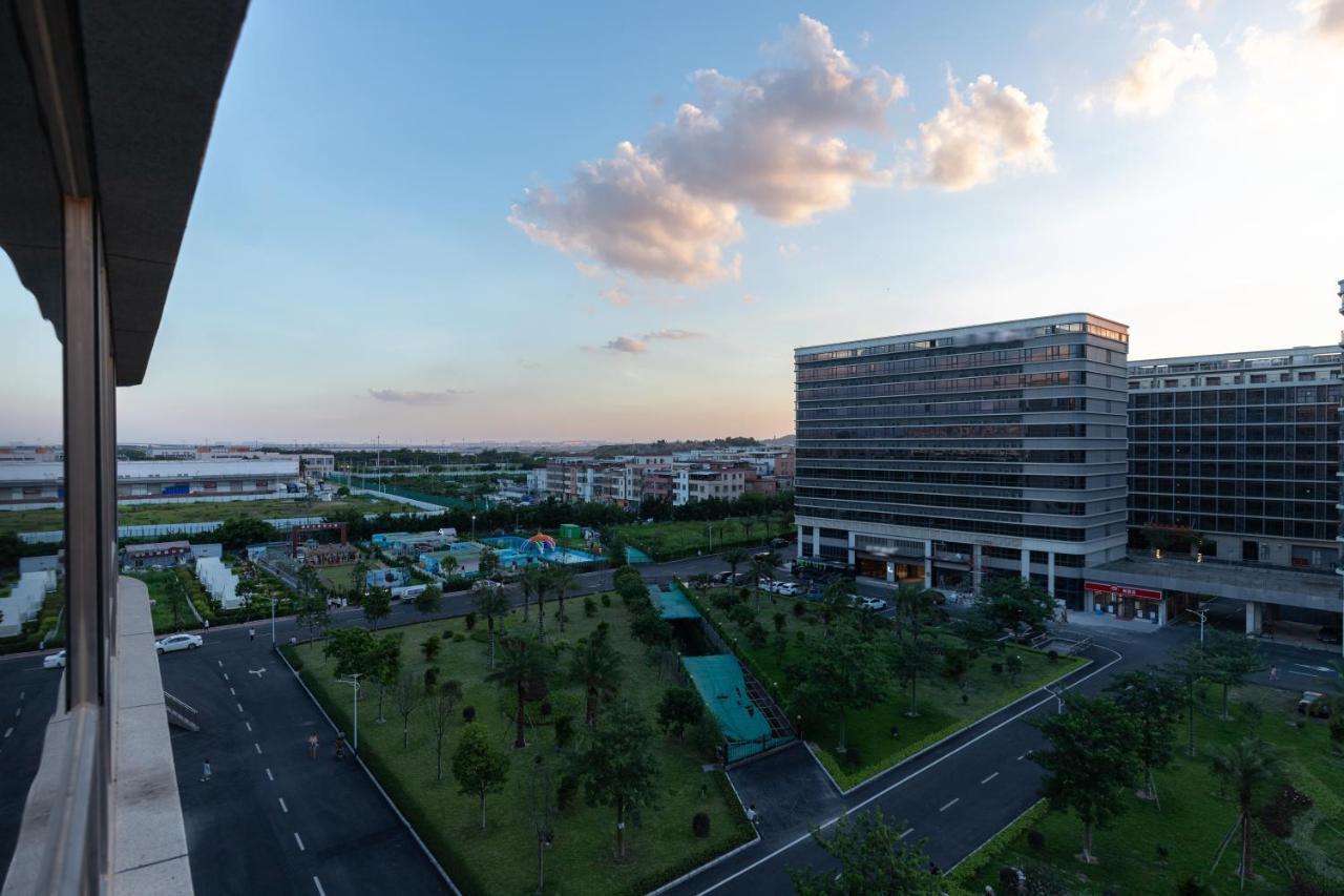 Yunjia - Airport Terminal 2 โรงแรม